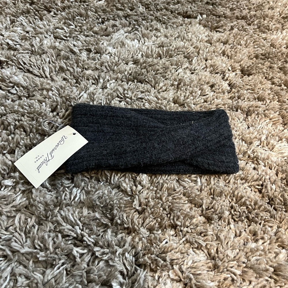 NWT Universal Thread charcoal gray knit twist front headband